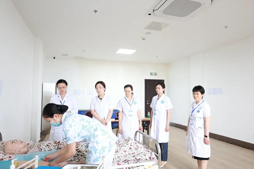 我院完成四川省護士規(guī)范化培訓(xùn)結(jié)業(yè)臨床實踐能力考試
